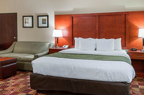 Comfort Suites