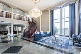 Holiday Inn Express Hotel & Suites Lake Charles