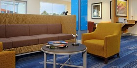 Holiday Inn Express & Suites Lake Charles South Casino Area