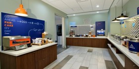 Holiday Inn Express & Suites Lake Charles South Casino Area