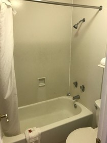 Days Inn by Wyndham Sulphur West
