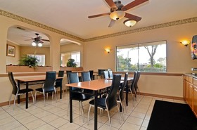 Lake Charles Inn