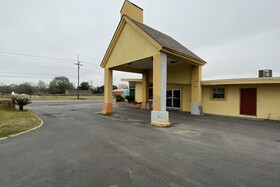OYO Hotel Lake Charles La I-10