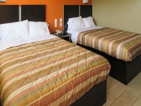 Rodeway Inn & Suites