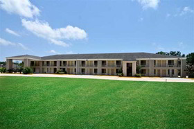 Motel 6 Luling