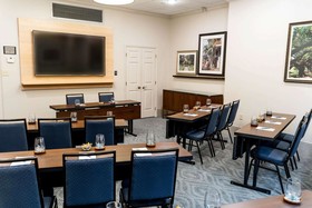 Country Inn & Suites by Radisson, Metairie New Orleans, LA