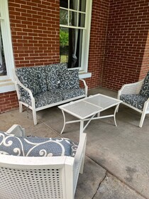 Huffman Manor Inn