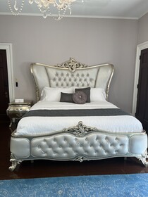 Huffman Manor Inn