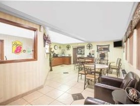 Super 8 by Wyndham Natchitoches