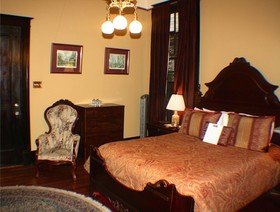 Canal Street Inn Bed and Breakfast