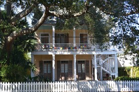 Degas House