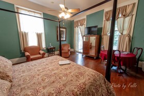 Degas House