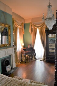 Degas House