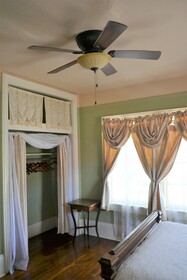 Degas House