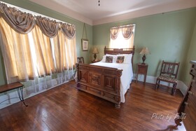 Degas House