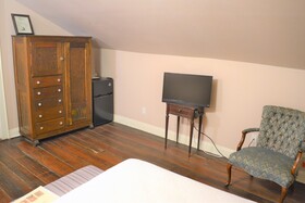 Degas House