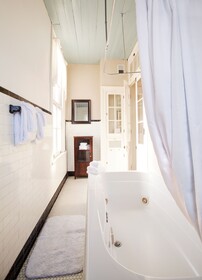 Degas House