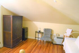 Degas House