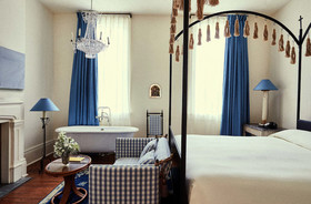 Hotel Peter & Paul