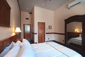 Inn at the Old Jail
