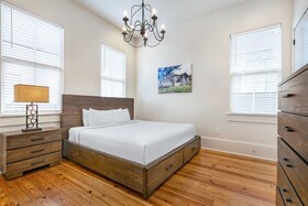 Residences du Carondelet by Hosteeva