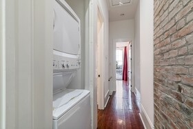 Residences du Carondelet by Hosteeva