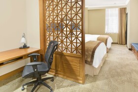 Wyndham Garden Baronne Plaza New Orleans