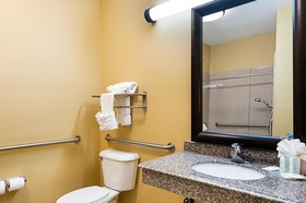 Spark by Hilton Opelousas