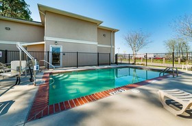 Spark by Hilton Opelousas