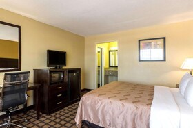 Quality Inn & Suites Baton Rouge West - Port Allen