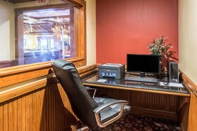 Quality Inn & Suites Baton Rouge West - Port Allen