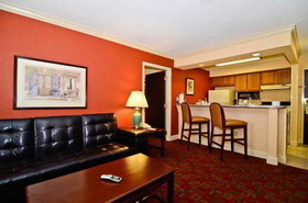 Holiday Inn Express & Suites Shreveport - Downtown