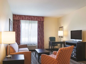 La Quinta Inn & Suites by Wyndham Slidell North Shore
