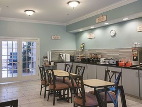 La Quinta Inn & Suites by Wyndham Slidell North Shore