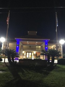 Super 8 by Wyndham Slidell