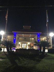 Super 8 by Wyndham Slidell