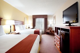 Holiday Inn Express & Suites Sulphur (Lake Charles)