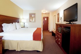Holiday Inn Express & Suites Sulphur (Lake Charles)