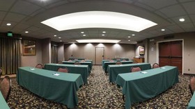 Holiday Inn Express & Suites Sulphur (Lake Charles)