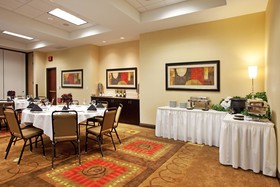 DoubleTree by Hilton Sulphur Lake Charles
