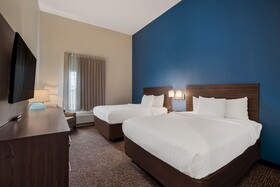 La Quinta Inn & Suites by Wyndham Sulphur