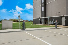 La Quinta Inn & Suites by Wyndham Sulphur