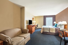 Days Inn & Suites by Wyndham Thibodaux