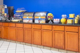 Days Inn & Suites by Wyndham Thibodaux