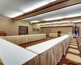 Clarion Suites Vidalia