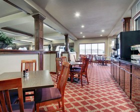 Clarion Suites Vidalia