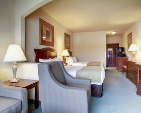 Clarion Suites Vidalia