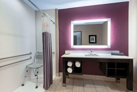 La Quinta Inn & Suites by Wyndham West Monroe
