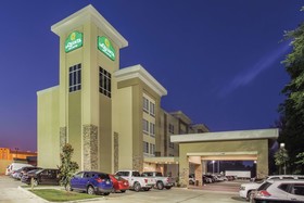 La Quinta Inn & Suites by Wyndham West Monroe