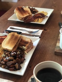 Rowell's Inn